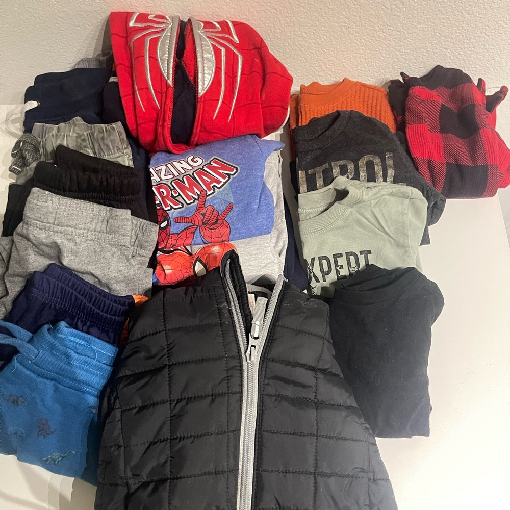 5T Clothing Bundle with Black Puffer Vest jacket and 2 puffer vests